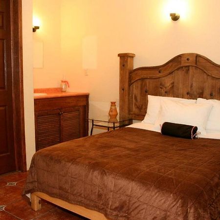 Hotel Posada Santa Fe Ocotlán المظهر الخارجي الصورة